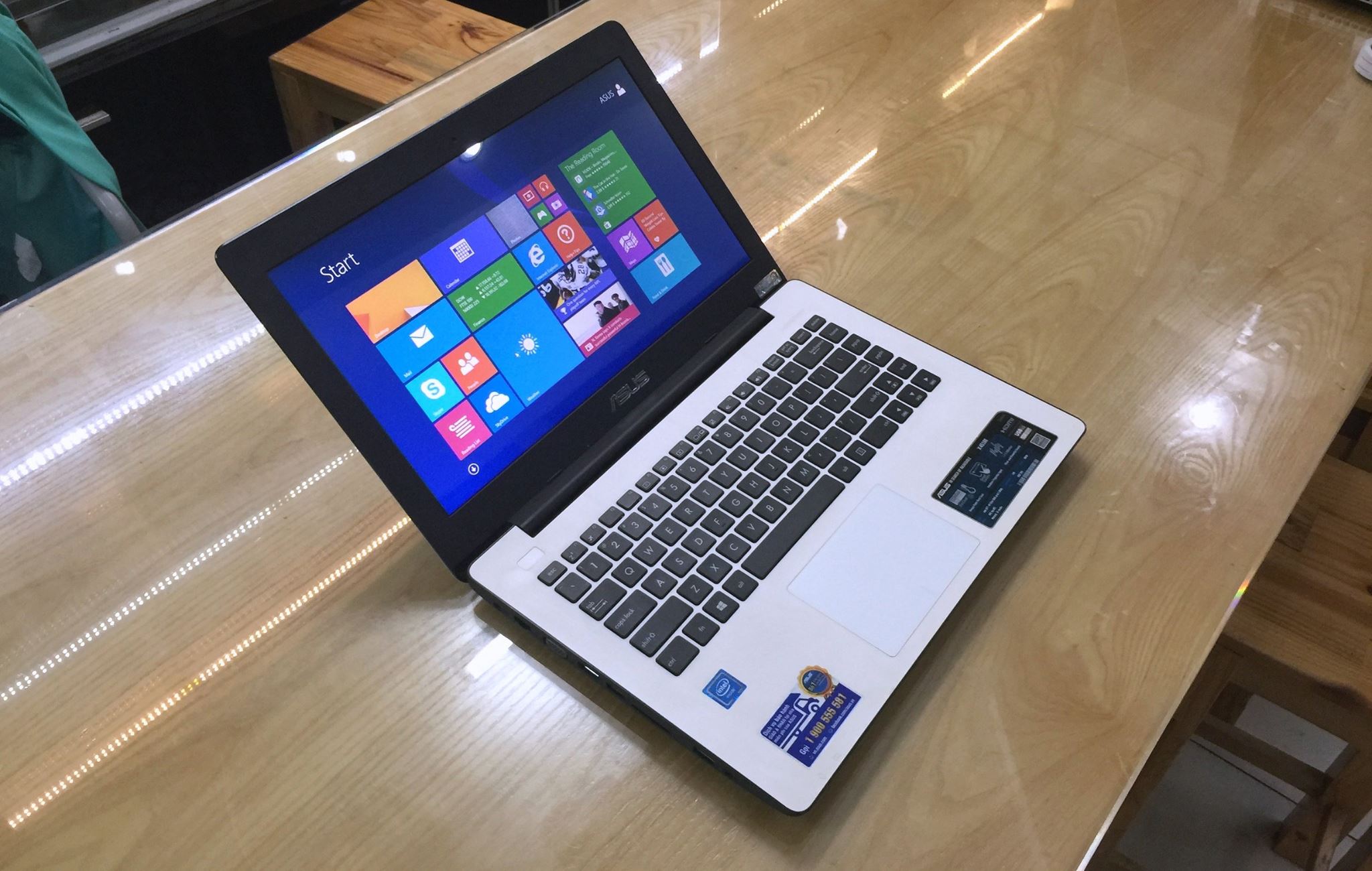 Laptop Asus X453 -4.jpg